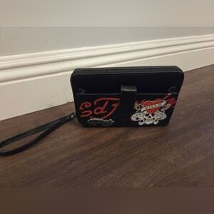 NWT Y2K  Ed Hardy Zip Around Wristlet - Love Kills Slowly